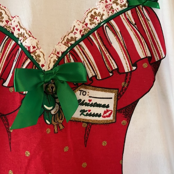 Sensual Teeze Christmas lingerie shirt - Picture 3 of 8